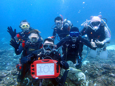 １００本記念　カラカラ先生のダイビングスクール　宮古島