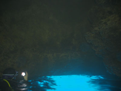 宮古島　青の洞窟　ダイビング