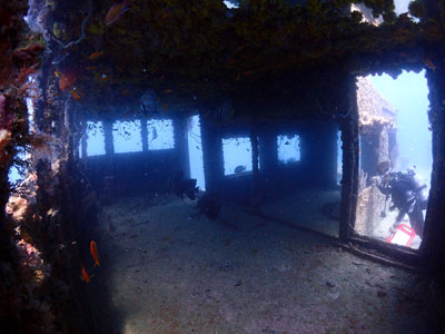 沈船 宮古島