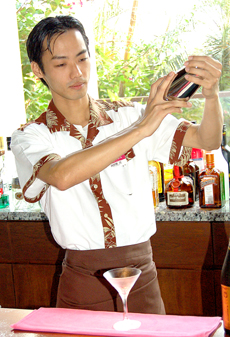 與那覇 亮さん